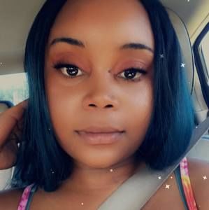 Meet your Posher, Kenyatta